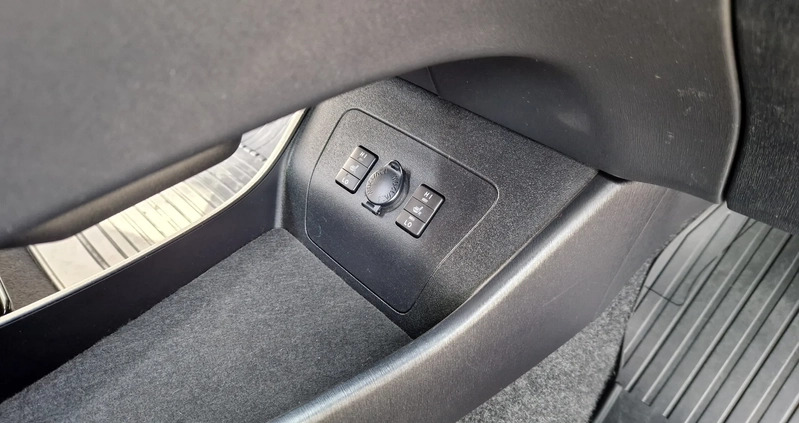 Toyota Prius cena 57900 przebieg: 104000, rok produkcji 2013 z Kłodzko małe 352